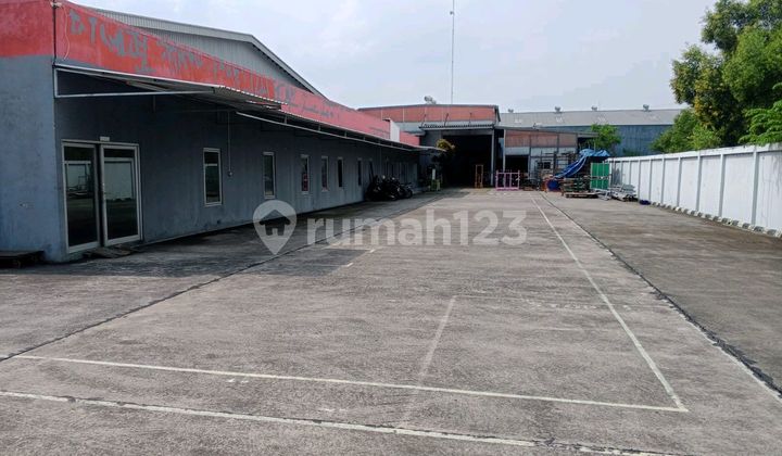 Gudang Disewakan Luas Bangunan 800M² di Deltasilicon Lippo Cikarang