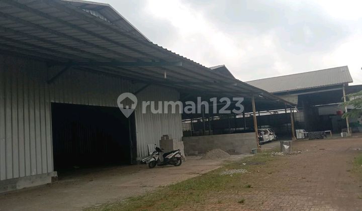 Gudang di Sewakan di Belakang Kawasan Hyundai Cikarang Gudang di Sewakan di Belakang Kawasan Hyundai Cikarang