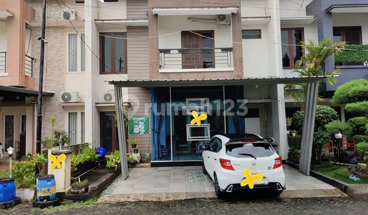 Dijual Rumah 2 Lantai Di Kalicari 1
