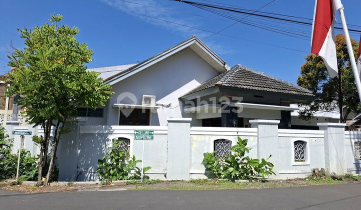 Ready-to-Live Asri House in Bukit Sari 1