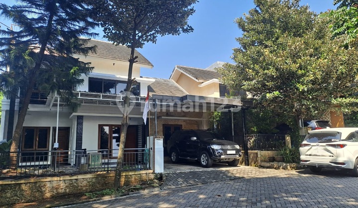 Rumah Mewah Di Daerah Sambiroto 2