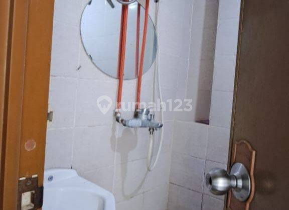 kamar mandi apartemen casablanca east  lokasi strategis