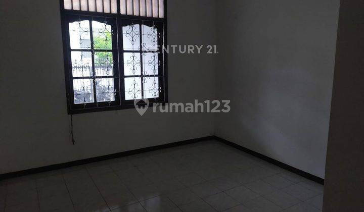 Rumah Lokasi Strategis Di Kayu Putih NR0030 2