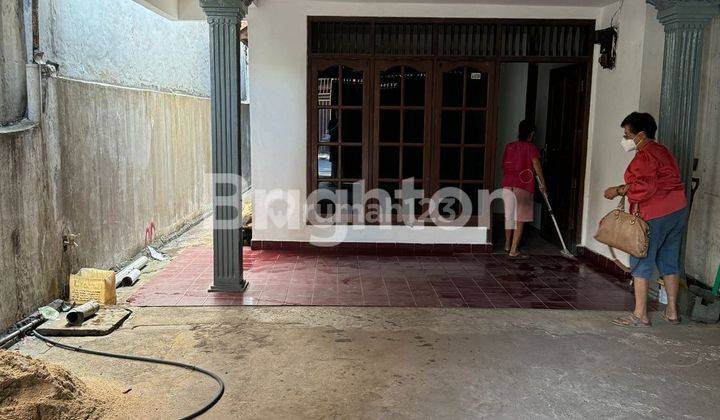 RUMAH COCOK UNTUK TEMPAT USAHA PILAR RAYA KEDOYA 2