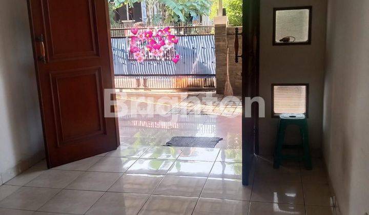 Rumah cantik lokasi paling dicari dibandung komplek Batununggal 2