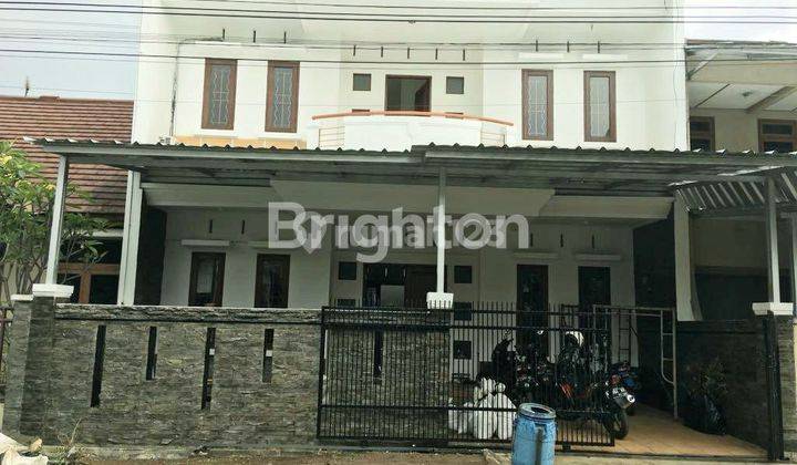 Rumah cantik lokasi paling dicari dibandung komplek Batununggal 1