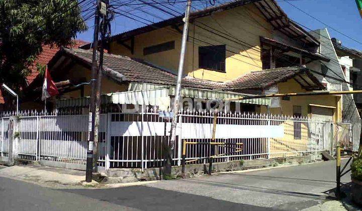 Rumah hook asri  lokasi super strategis batu indah Bandung 1