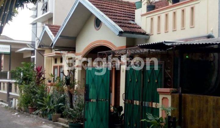 Rumah asri  lokasi strategis Margahayu Raya Bandung 2