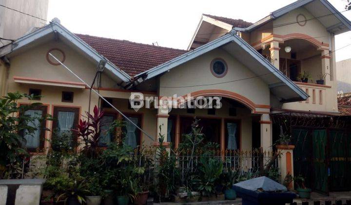 Rumah asri  lokasi strategis Margahayu Raya Bandung 1