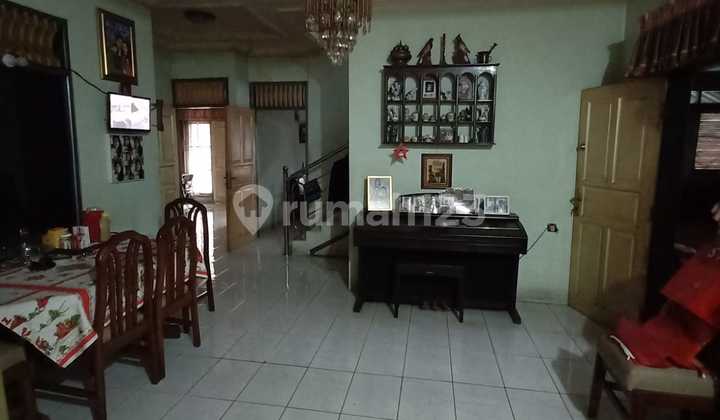Dijual Rumah Bu Strategis Posisi Hoek Antapani Bandung 2