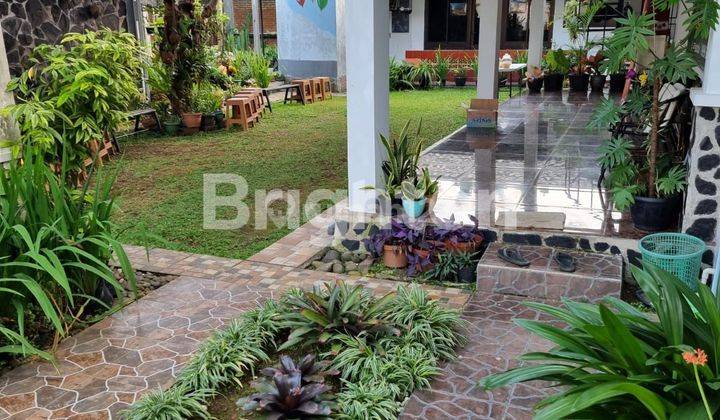 RUMAH INDAH PENUH TAMAN SENSASI WEDDING DAN CAFE 2