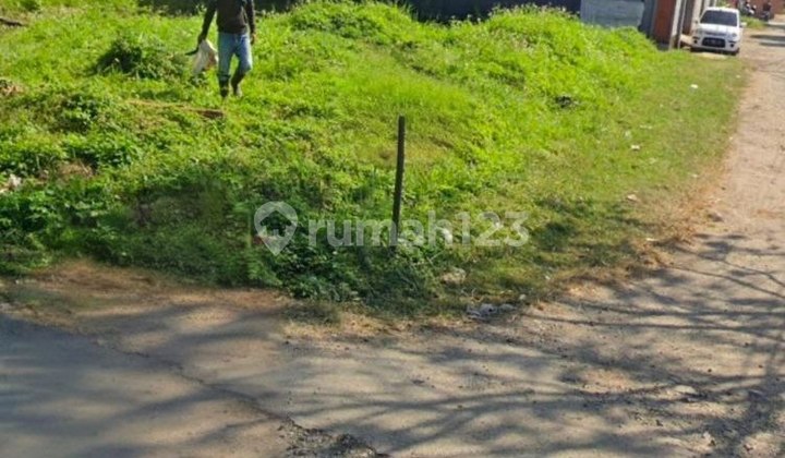 Land for Sale, Strategic Hook in Bandung's Tourist and Campus Area Land for Sale, Strategic Hook in Bandung's Tourist and Campus Area