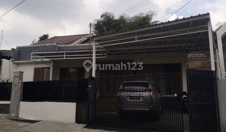 Rumah Bagus Siap Huni Area Komplek Gunung Batu Strategis Dekat Dengan Pintu Toll Pasteur  1