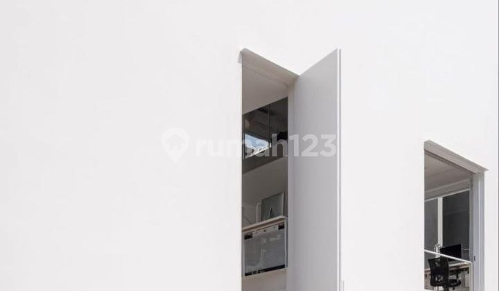 Rumah bisa Jadi Kantor Pintu Unik Siap Huni di Turangga Bandung Rumah bisa Jadi Kantor Pintu Unik Siap Huni di Turangga Bandung