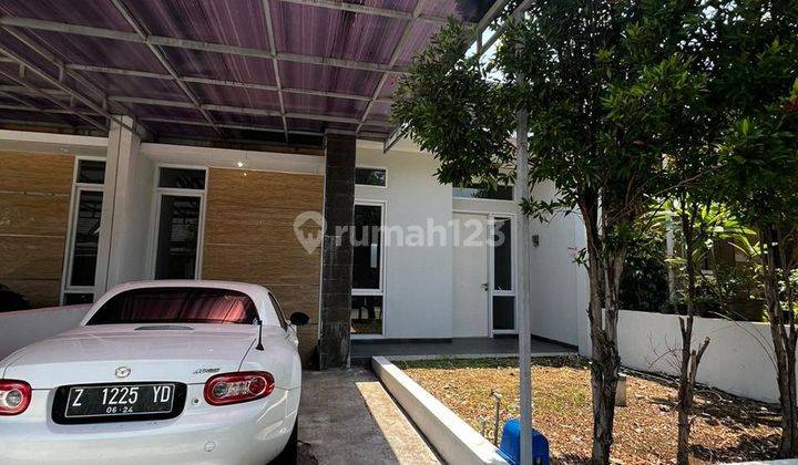 Dijual Rumah Posisi Hook Siap Huni Cherry Field Bandung 1