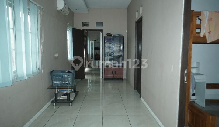 Cheap Warehouse House in Soreang, Suitable for Living and Strategic Business Cheap Warehouse House in Soreang, Suitable for Living and Strategic Business