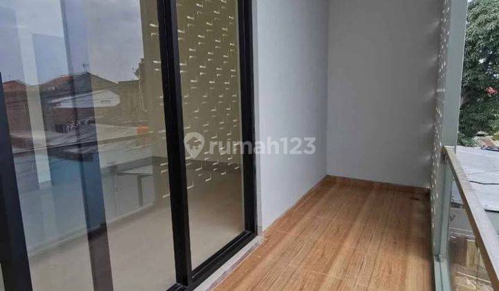 Dijual Rumah Bagus 2 Lantai Siap Huni Komplek Kopo Permai Bandung  2