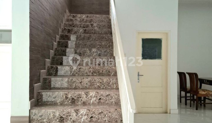 Rumah Mewah Dibawah NJOP Margayahu Raya Metro Indah Mall Bandung