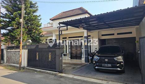 Rumah Terawat Muarah Pisan Lokasi di Batu Indah Batununggal Rumah Terawat Muarah Pisan Lokasi di Batu Indah Batununggal