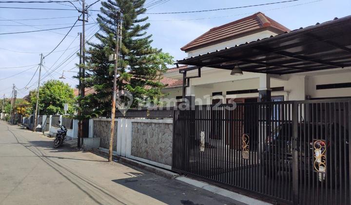 Rumah Terawat Muarah Pisan Lokasi Di Batu Indah Batununggal  2