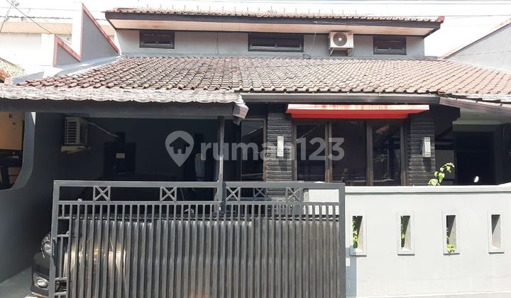Rumah Cantik Tanah Luas Siap Huni di Gempolsari Cijerah Bandung
