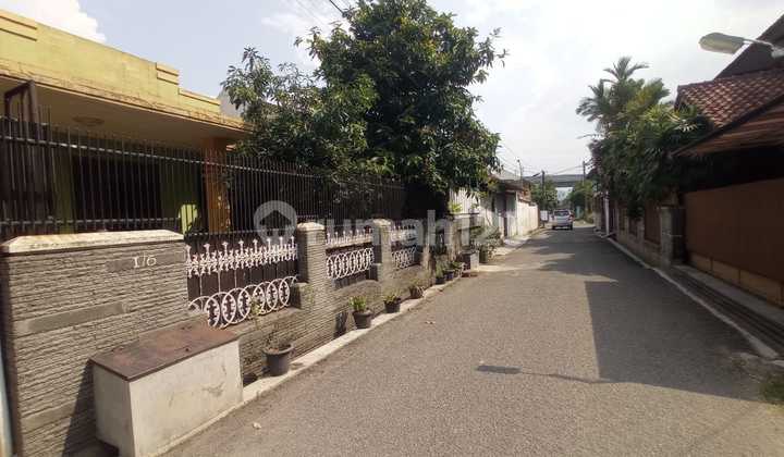 For Sale: Cheap Land-Priced House Inside Complex Near Logam 2
