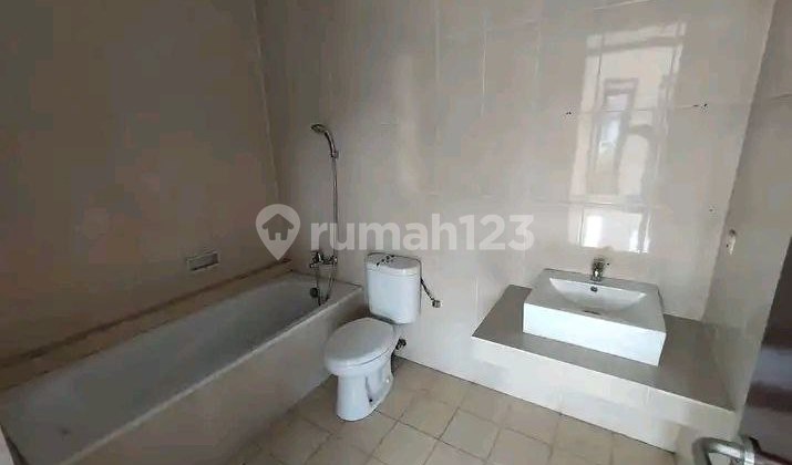 Dijual Rumah Bagus Hitung Tanah Dicluster Sayap Bkr Kota Bandung  2