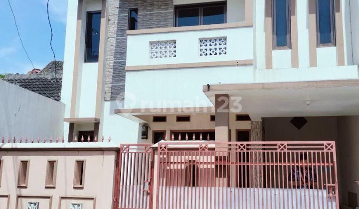 Nice 2-Story House in Neptunus, Sekejati, Buah Batu, Bandung City