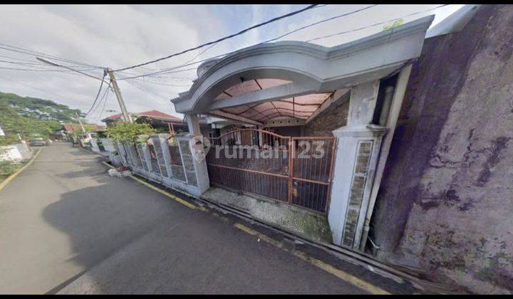 Dijual Rumah Terawat Dua Lantai Dekat Dengan Alun Alun Cimahi 1