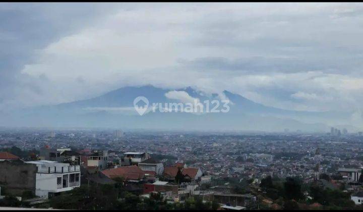 Rumah Moderen Besar Posisi Hook Pemandangan Asri Cimenyan Bandung 2