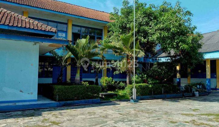 Jarang Ada Bangunan Ex Sekolah Dijual Lokasi Strategis Pusat Kota 2