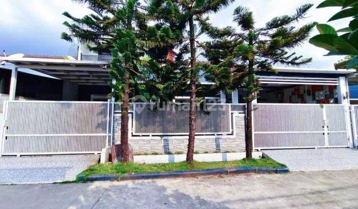 Dijual Rumah Rumah Bagus Mulus 2 Lantai Siap Huni Ada Taman  2