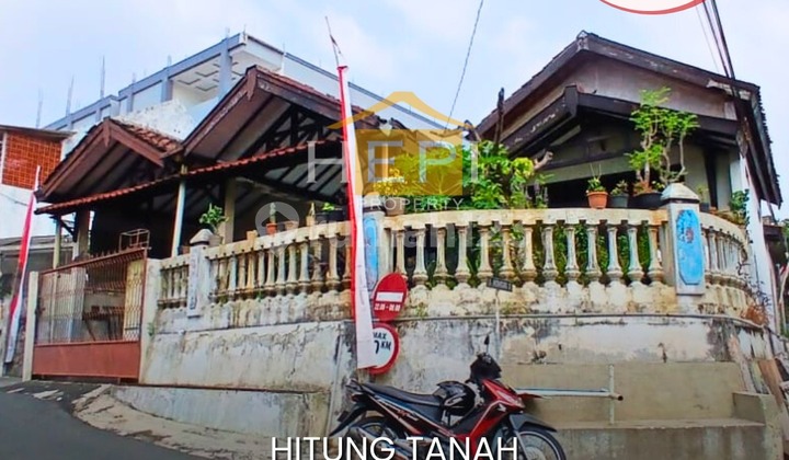 Land Count House in Ngaliyan. Suitable for Boarding House. Near Kic Gatot Subroto.