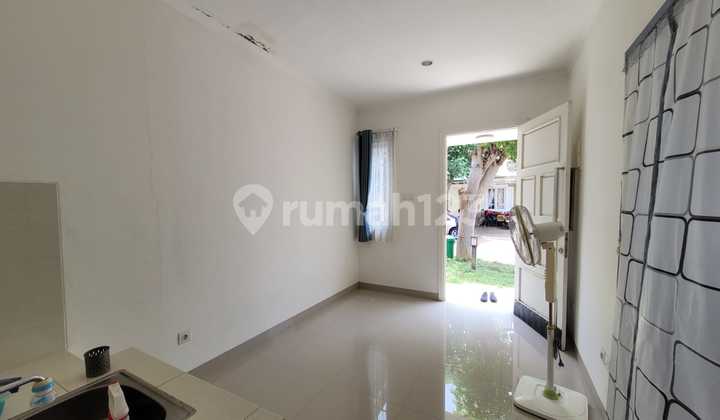 Murah.. Rumah Paramount Cuma 1 M Nett, Simongan Semarang Barat. Dekat Pusat Perbelanjaan, Dekat Sekolah, Dekat Pusat Kota, Dekat Ruah Sakit. 2