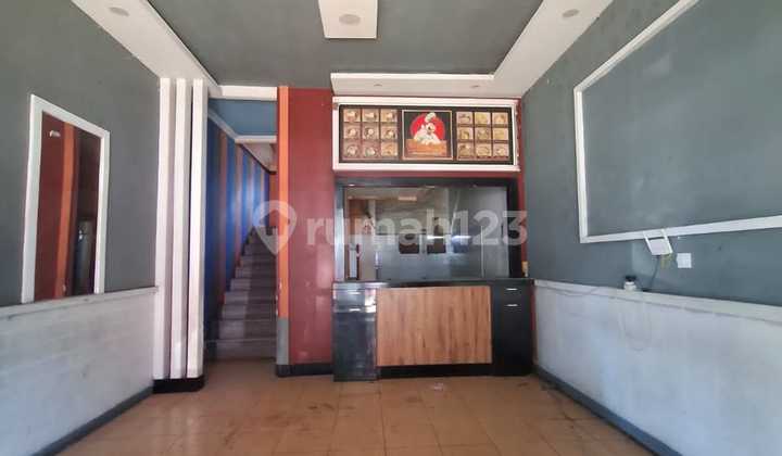 Ruko Siap Huni di Banyuputih, Kabupaten Batang.