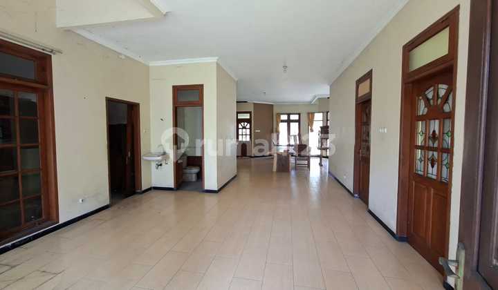 Jual Cepat Lt 700 Hanya 4 M. Rumah Hook Di Bukit Sari Semarang, Dekat Pintu Tol, Dekat Undip Tembalang, 15 Menit Ke Tengah Kota. 1