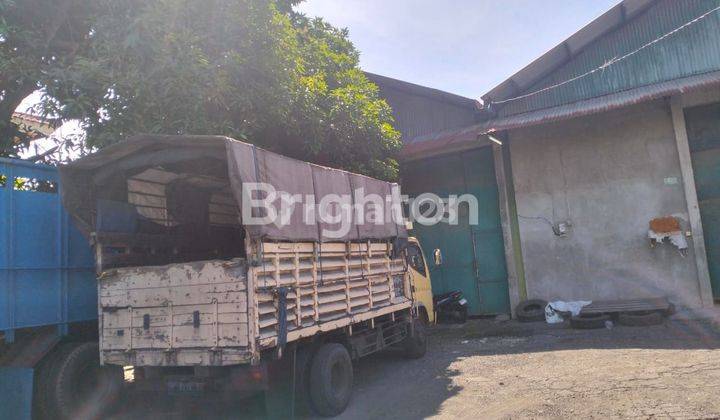 WAREHOUSE ON THE SIDE OF BATUBULAN MAIN ROAD