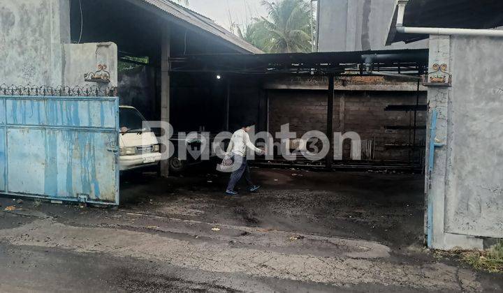 LAHAN PINGGIR JALAN 1