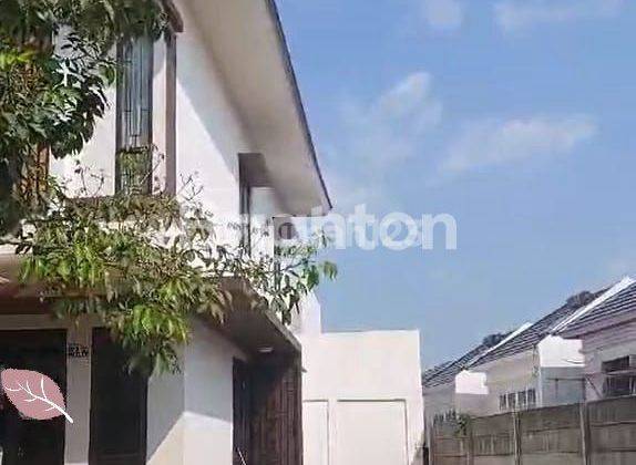 Rumah Hook 2Lt di CITRA SENTUL Raya, Cluster Thames, Sentul, Bogor. 2