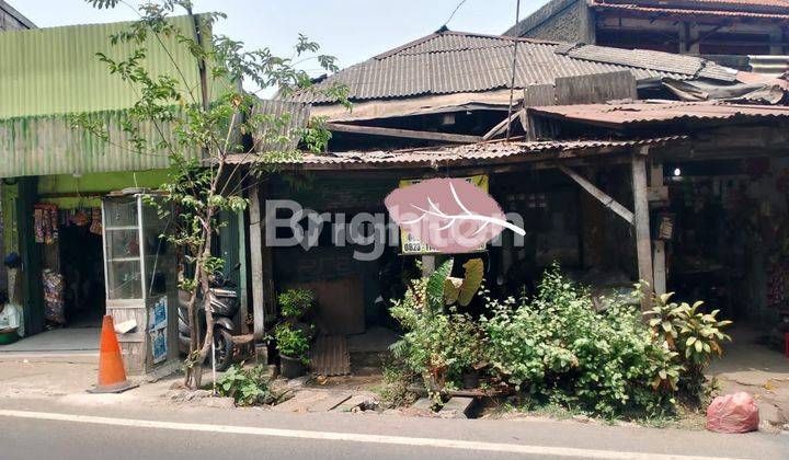 RUMAH TUA di Jalan Utama Jl. Raya Pasar Kemis, Gembor, Periuk, Tangerang. 1