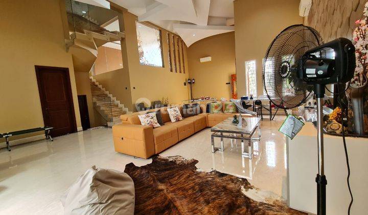 Rumah Daan Mogot Luxuriously Full Furnished 2