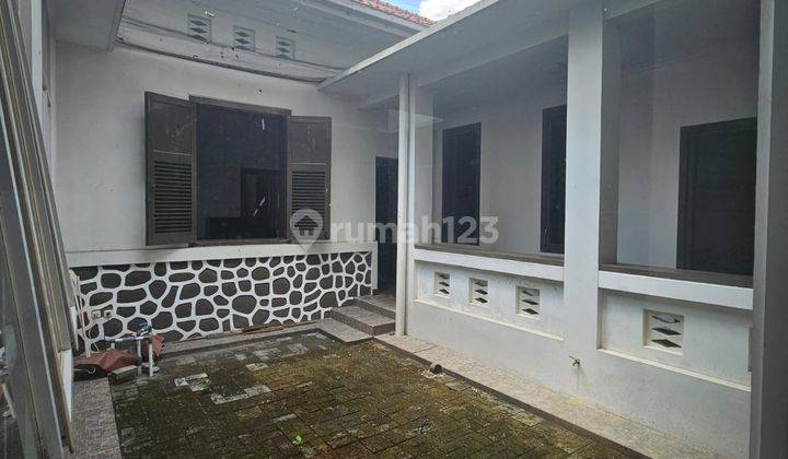 Rumah Tua Modern Jaman Colonial Belanda Kotabaru Yogyakarta 2