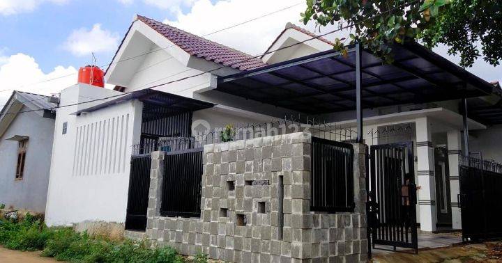 Hook Rumah Bagus Semi Furnished SHM - Sertifikat Hak Milik 2