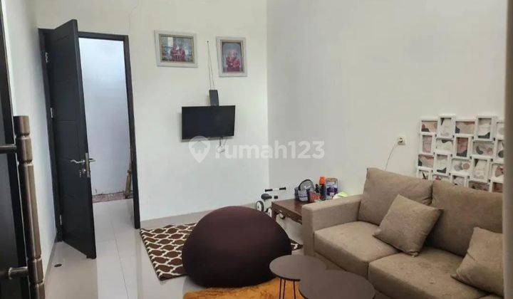 Rumah Semi Furnished Shm - Sertifikat Hak Milik  2