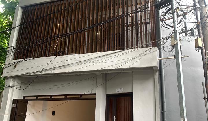 Rumah 3 Lantai Di Kemang Utara Murah Dekat Mall Kemang Jaksel