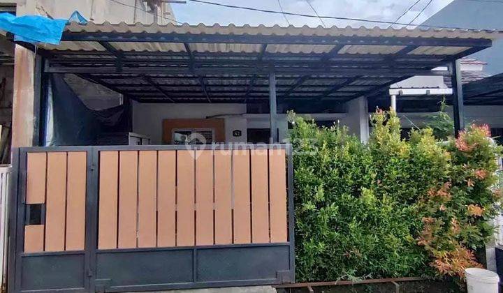 Rumah Bagus Di Taman Asri Cipadu Dekat Halte Busway Puribeta 1