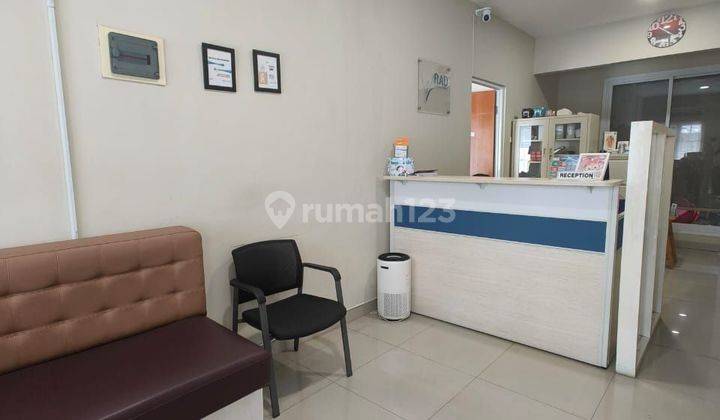 ruang tamu rumah di pisok bintaro sek