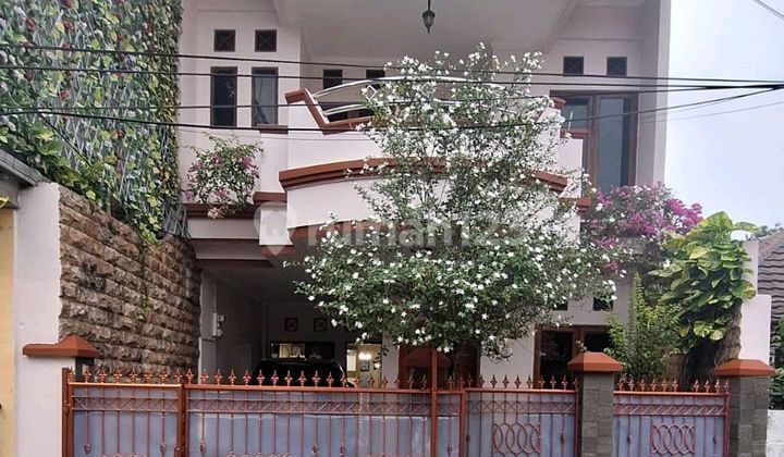 Rumah 2 Lantai Di Radio Dalam Kebayoran Baru Dekat Mrt Blok M Rumah 2 Lantai Di Radio Dalam Kebayoran Baru Dekat Mrt Blok M