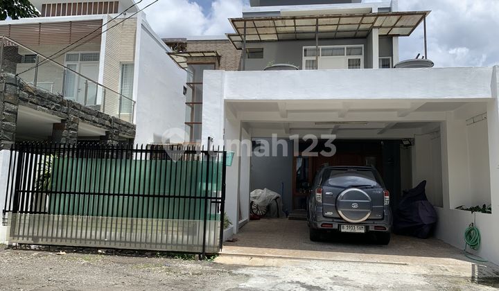 Rumah 2 Lantai Di Cluster Veteran Bintaro Jakarta Selatan