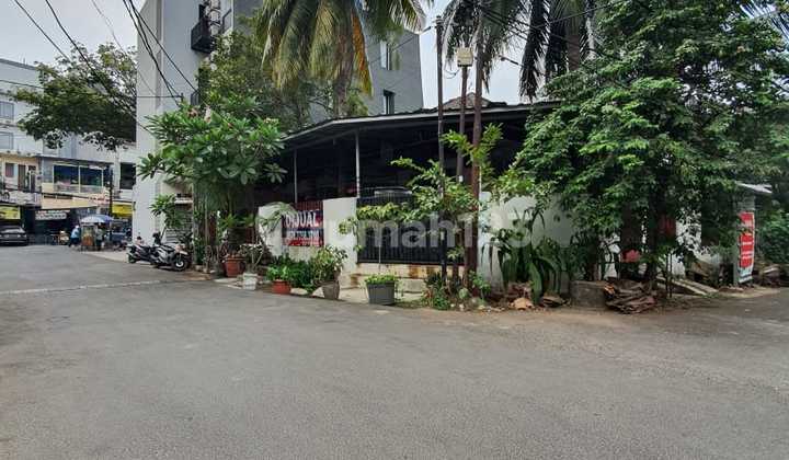 Rumah Hook Di Blok M Kebayoran Baru Jaksel Dekat Senayan Jaksel 1